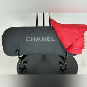 Chanel Glasses Case W/Lens Cloth